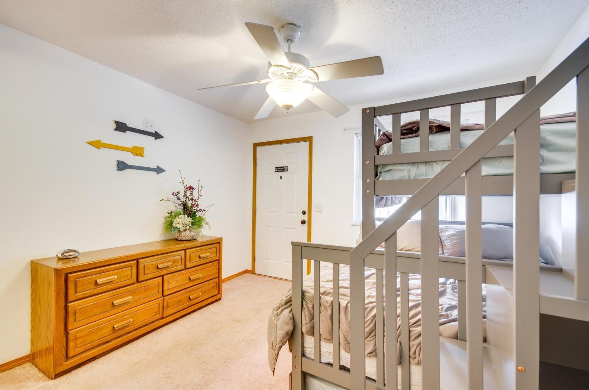 Cozy Lake Ozark Condo Rental With Grill, Pool Access Eksteriør bilde